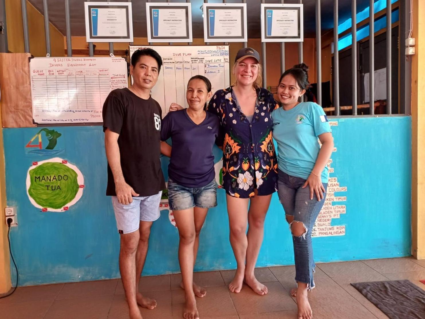 4 Sisters Divers Бунакен Екстер'єр фото