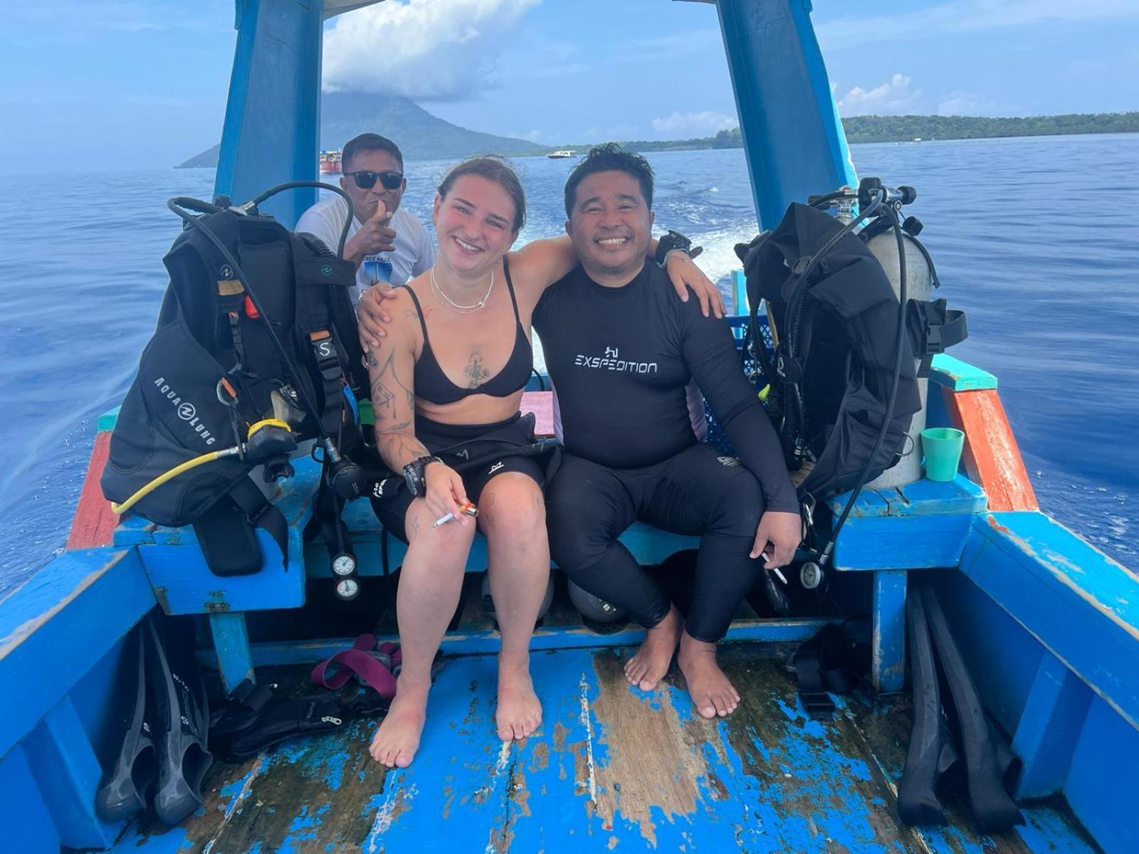 4 Sisters Divers Бунакен Екстер'єр фото